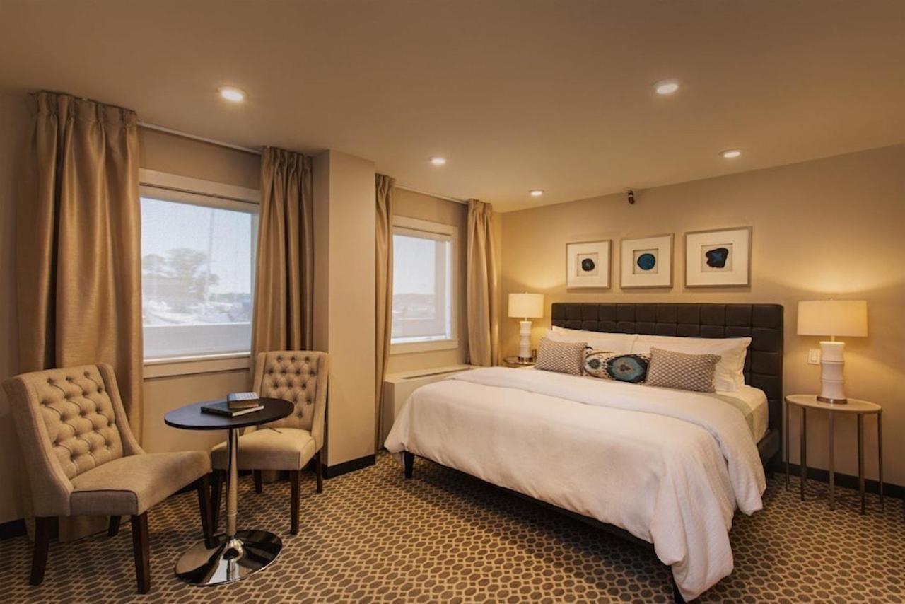 Port Washington Fathoms Hotel & Marina מראה חיצוני תמונה